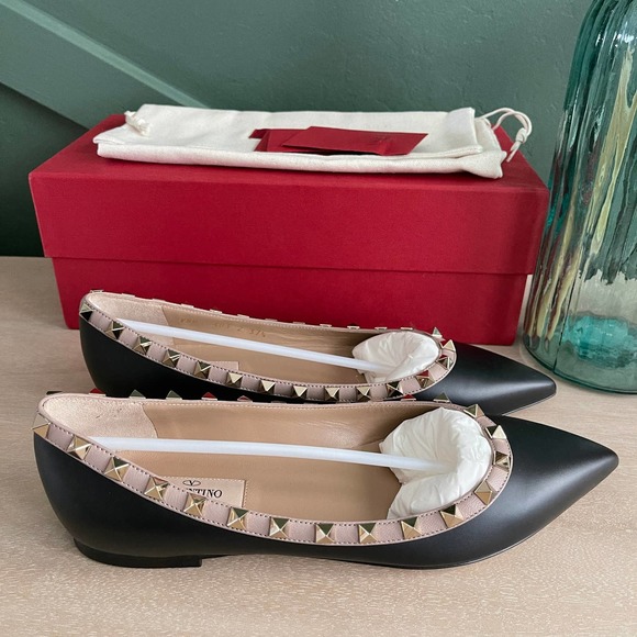 ❌SOLD❌Valentino Garavani Rockstud Ballet Flats Black - Picture 2 of 11